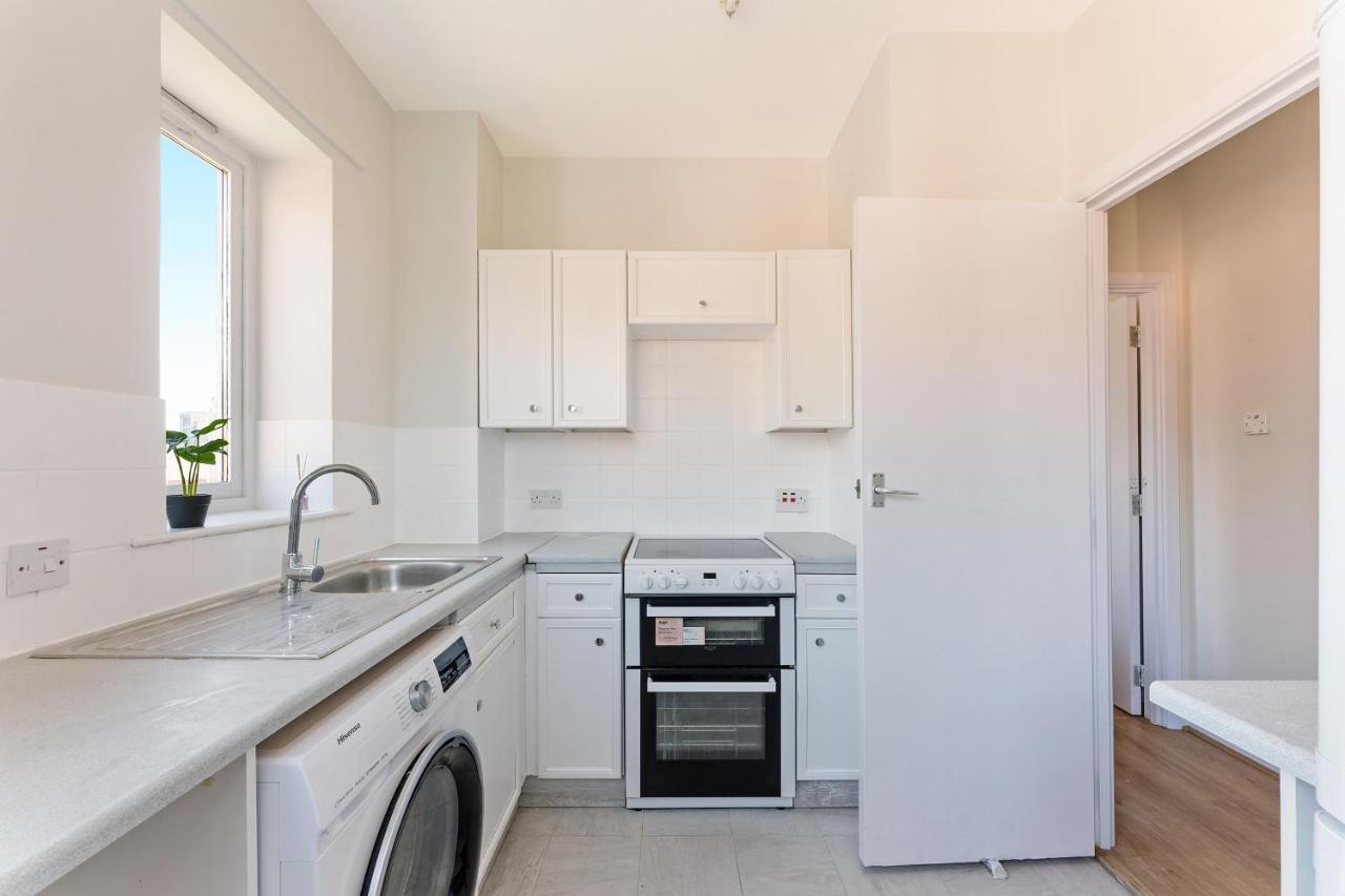דירות לונדון Stunning Aparment In Canada Water מראה חיצוני תמונה